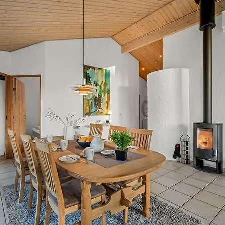 Semesterbostad Takenya - 350m To The Fjord By Interhome